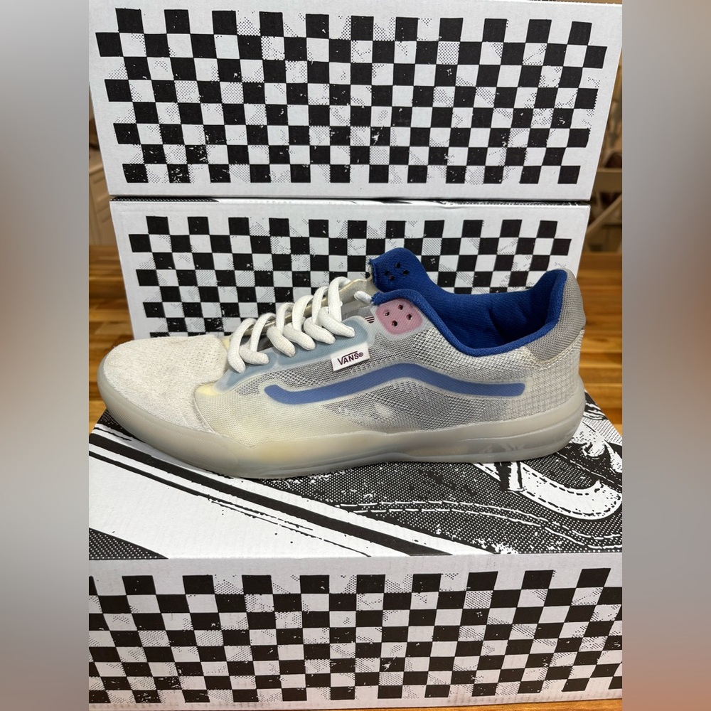 Vans White and Blue Men's Shoes EVDNT